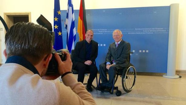 Schaeuble detta a Grecia agenda di riforme