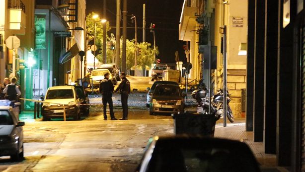 Grecia: bomba nel cuore di Atene. Attacco agli industriali
