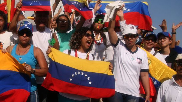 Venezuela choc, oppositore Guaidó si proclama leader: Usa lo riconoscono