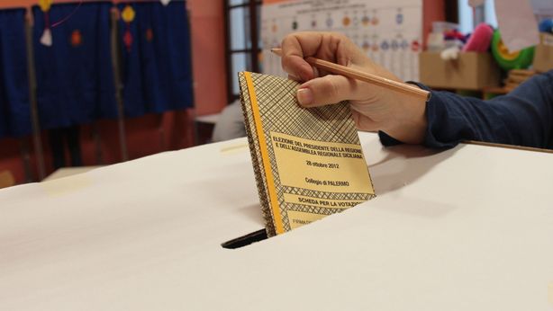 Elezioni Sicilia: duello M5S-centro destra, ma vince partito del non voto