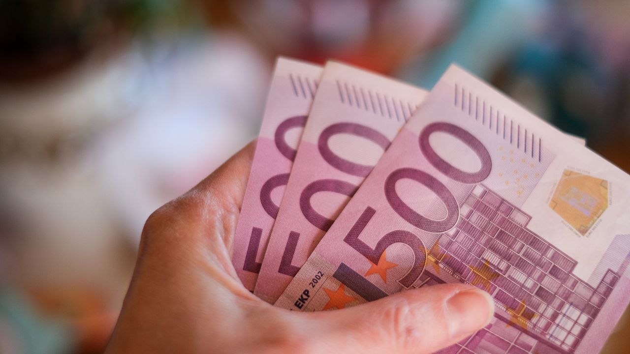L’euro si rifà il look e dice addio alla banconota da 500