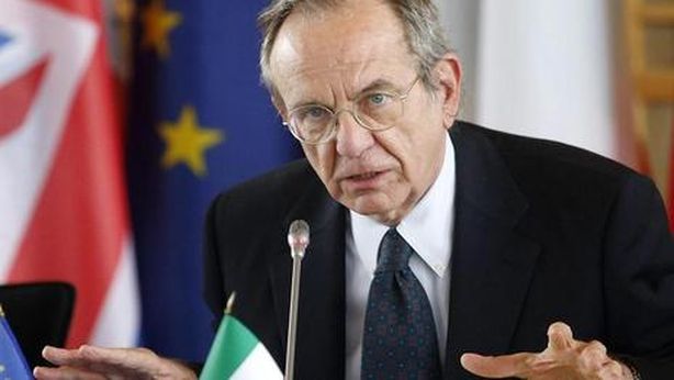 Italia, crolla fiducia dei consumatori. Bocciatura pesante per governo Renzi
