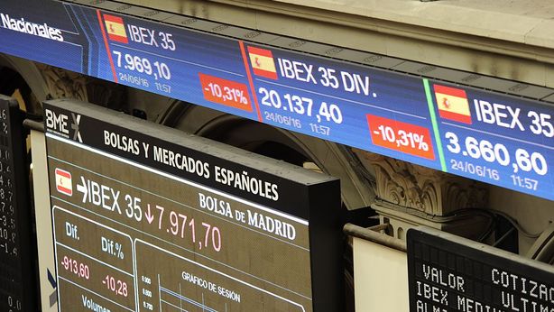 Italia ancora nel mirino: spread Bonos-Btp ai massimi dal 2011