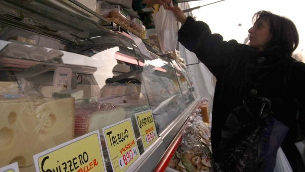 QE e Bce: ma in Italia torna spettro deflazione. Effetto attentati Parigi?