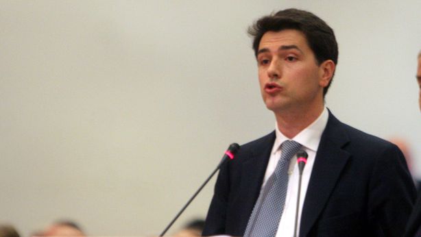 Banca Etruria, Davide Serra querela il M5S
