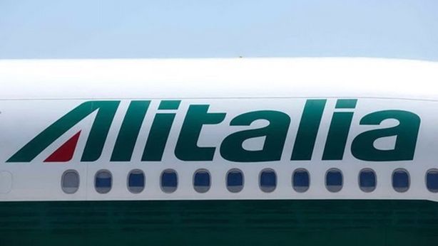 Alitalia, vendita unitaria o a pezzi