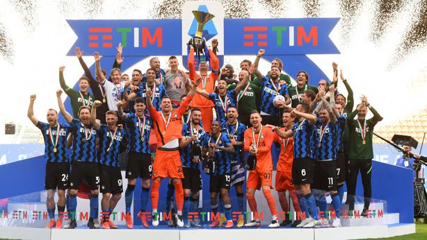 Inter: prende piede progetto di azionariato popolare, la regia è di Cottarelli