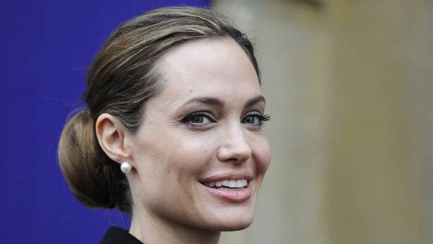 Come Jolie, si fa togliere la prostata per paura cancro