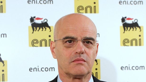 Descalzi: Eni una pattumiera? È la più pulita del mondo