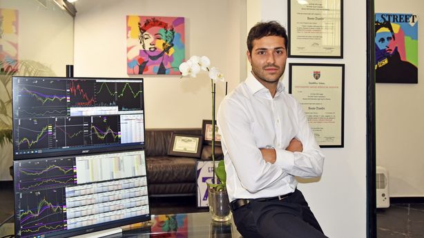 Team di lavoro: in affiancamento per imparare il mestiere di consulente finanziario