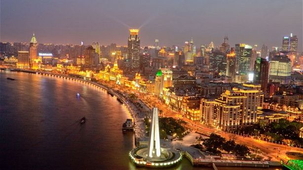 Cina, paese di indebitati. Fitch: bolla senza precedenti