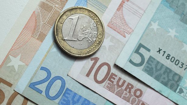 Confcommercio: “Crisi non ancora superata, italiani hanno perso 2.000 euro a testa”