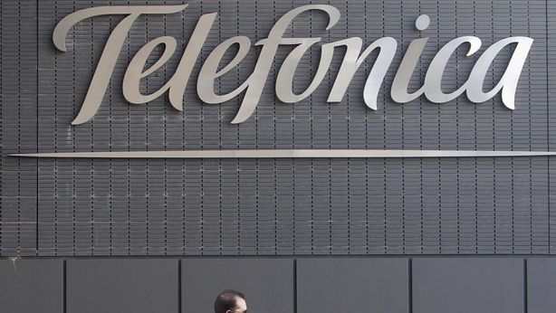 Telefonica: governo spagnolo pronto ad acquisire il 10% per difendere asset strategico