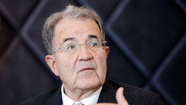Prodi: “sono fuori da tutti i giochi”