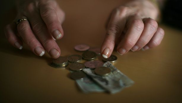 Pensioni, Quattordicesima 2016: ecco i requisiti per l’assegno