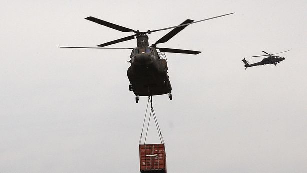Parlamentari Ue scrivono a Draghi: “ci vuole l’helicopter money”