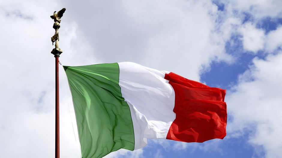 Inflazione Italia in calo al 3% a giugno, giù anche il carrello spesa