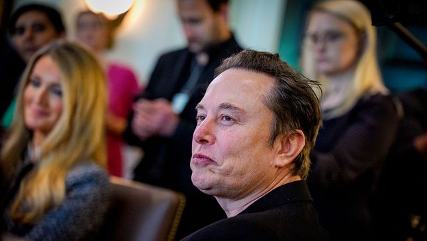 Tesla: fondo norvegese si oppone al maxi compenso per Elon Musk
