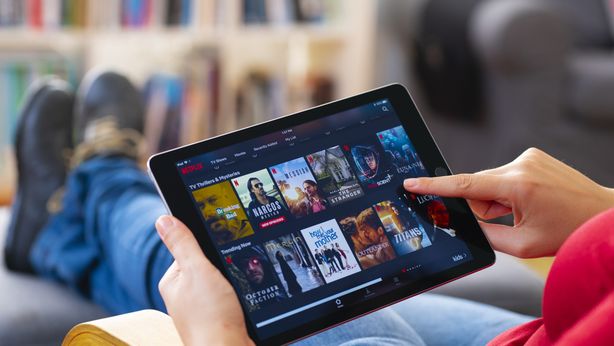 Netflix, quanto costa al mese?