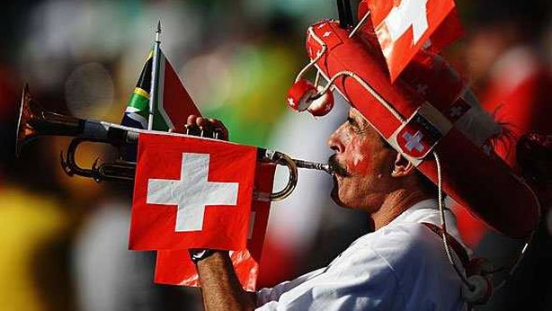 Svizzera: via al referendum per stipendi più equi