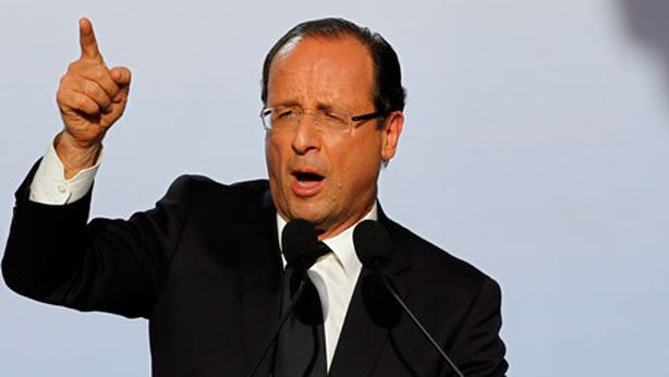 Siria: Hollande non esclude opzione militare e si scaglia contro Mosca