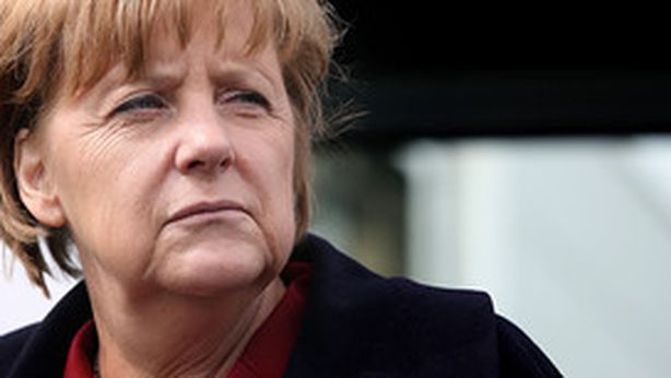 Elezioni Germania: ex calciatore fa tremare Merkel
