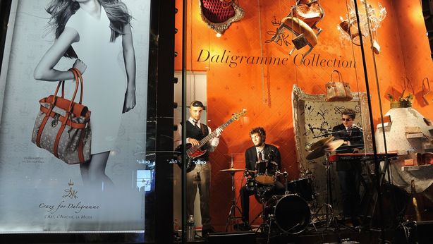 Piquadro compra le borse Lancel da Richemont, titolo festeggia a Milano