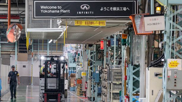 Giappone: Pmi manifatturiero in contrazione per settimo mese consecutivo, bene il Pmi servizi