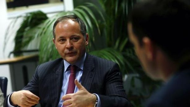 Debito fisso, Btp deboli e calo di interesse