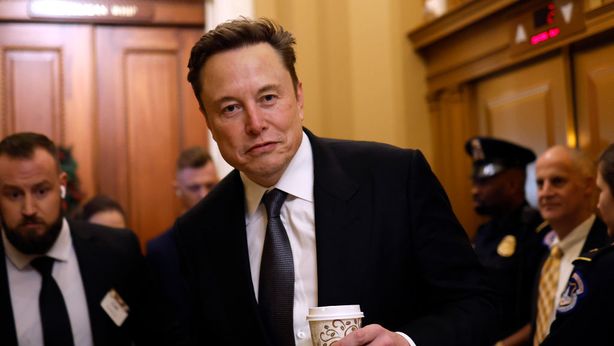 Elon Musk mette nel mirino OpenAI