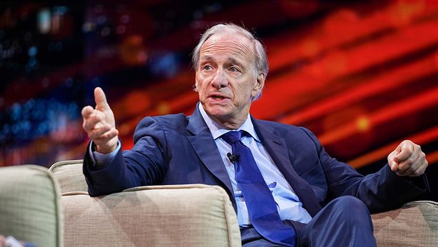 Ray Dalio al fianco di Trump: i miliardari investono sui conti per i bambini