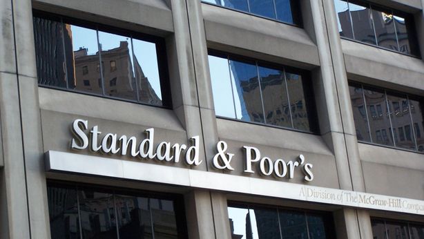 S&P conferma rating Italia a “BBB”, con outlook negativo