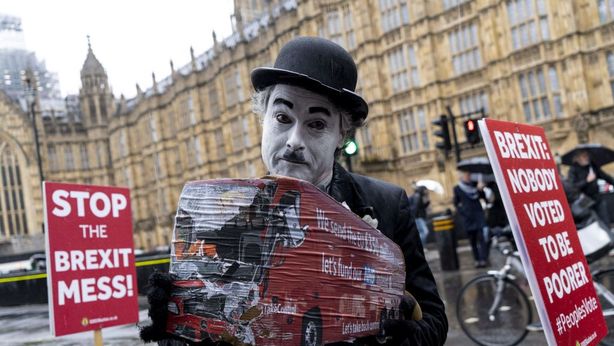 Mezza Londra non vuole la Brexit, che manderebbe in fumo 600 miliardi