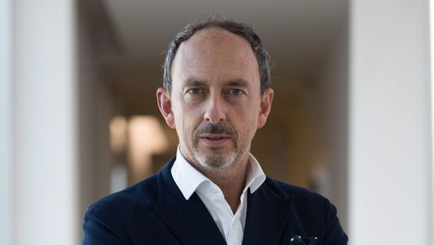 Sergio Rossi. Al passo con i tempi