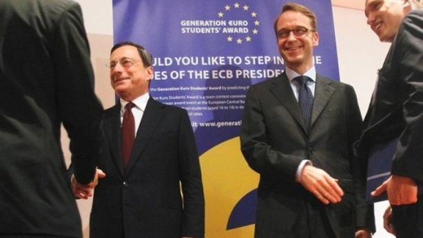 Weidmann zittisce Draghi, tenta rilanciare corsa dell’euro