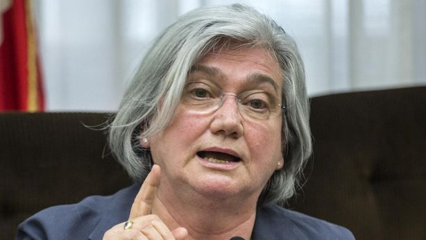 La politica è come l’aria, anche quando è insopportabile non ne puoi fare a meno