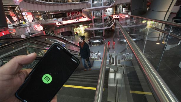 Spotify licenzia il 6% del personale