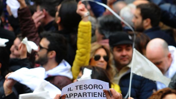 Italia nella morsa deflazione debito