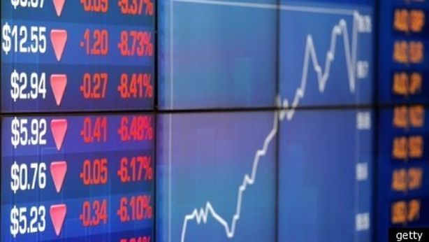 Wall Street: Italia dimenticata. Vola il Dow Jones, a un soffio (14.075) dal record storico
