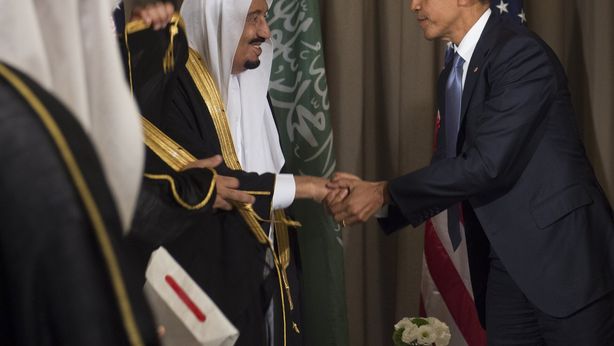 Trump e il problema saudita, preludio a fine petrodollaro