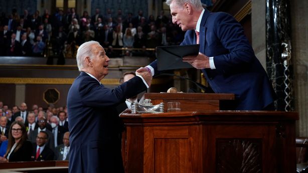 Tetto debito Usa: Biden e McCarthy trovano l’accordo anti-default. Ora la palla passa al Congresso