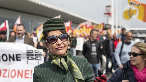DL lavoro, Alitalia: niente proroga cassa integrazione straordinaria