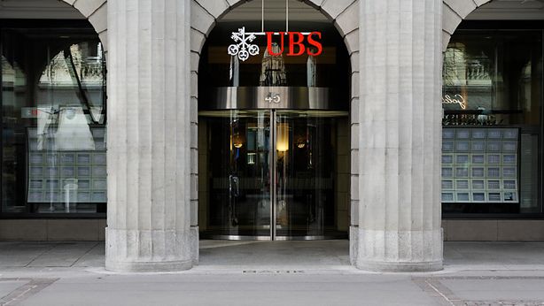 UBS: Ok da Commissione Ue ad acquisto Credit Suisse
