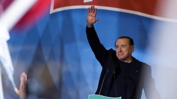 Decadenza, Berlusconi fuori dal Parlamento