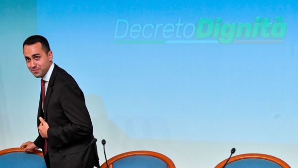 Telecom vuole vendere Sparkle. Governo: “Non lo permetteremo”