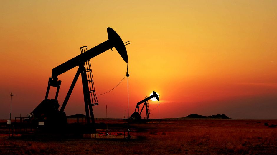 Petrolio: si infuocano i prezzi, Brent torna a sfondare la soglia dei $90