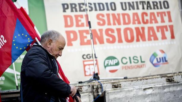 Governo prepara prelievo su pensioni