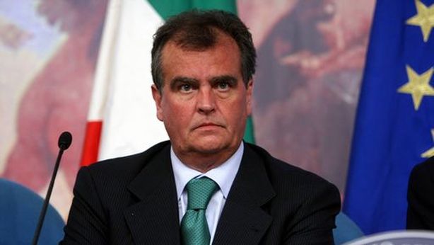 Una proposta anti-casta. Ma dall’inventore della legge “porcata”