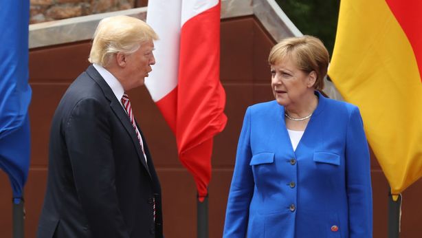 Nato, Trump smaschera Germania: ipocrita con la Russia