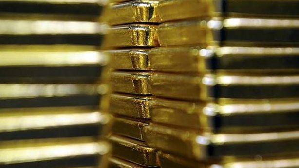 Tagliavano erba, trovano dell’oro